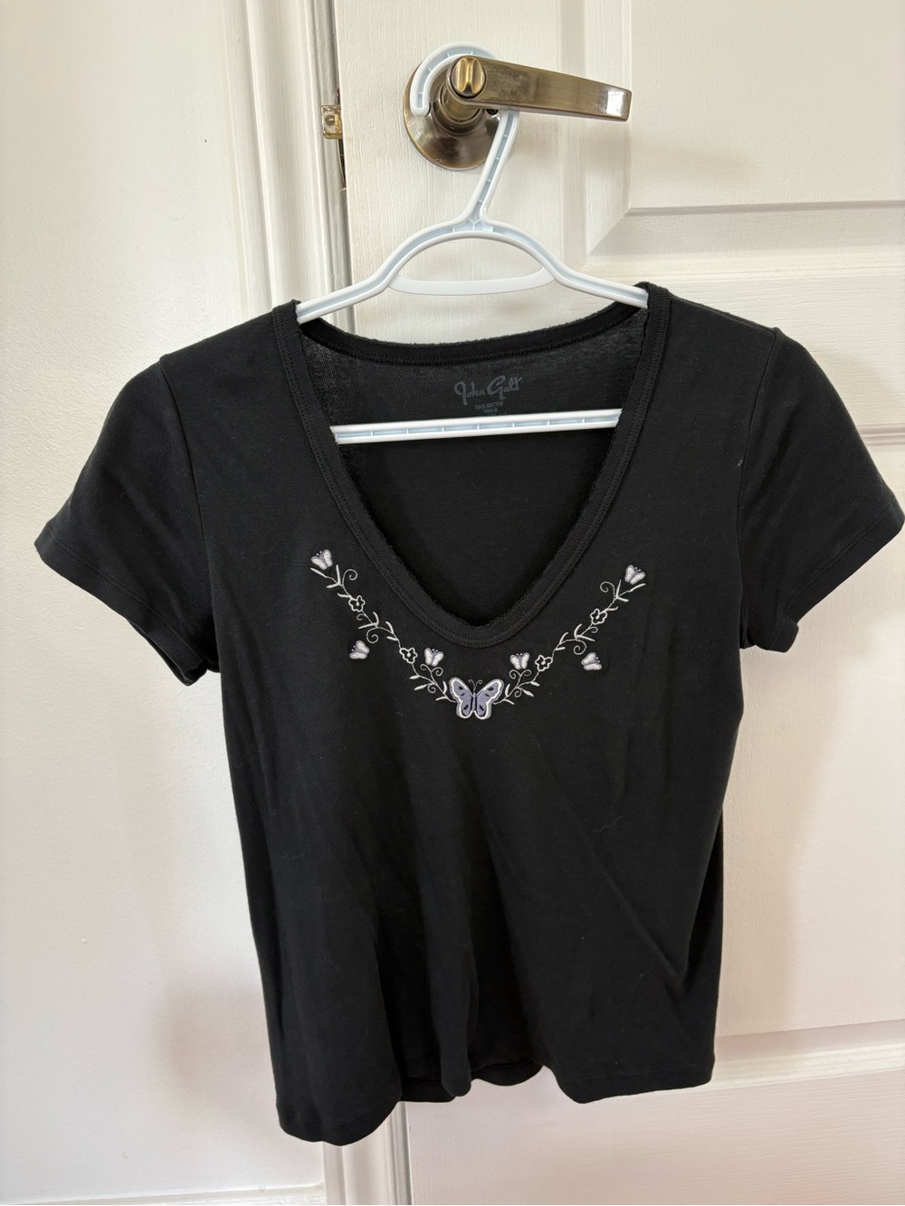 Brandy Melville John Golt - Embroidered T-Shirt